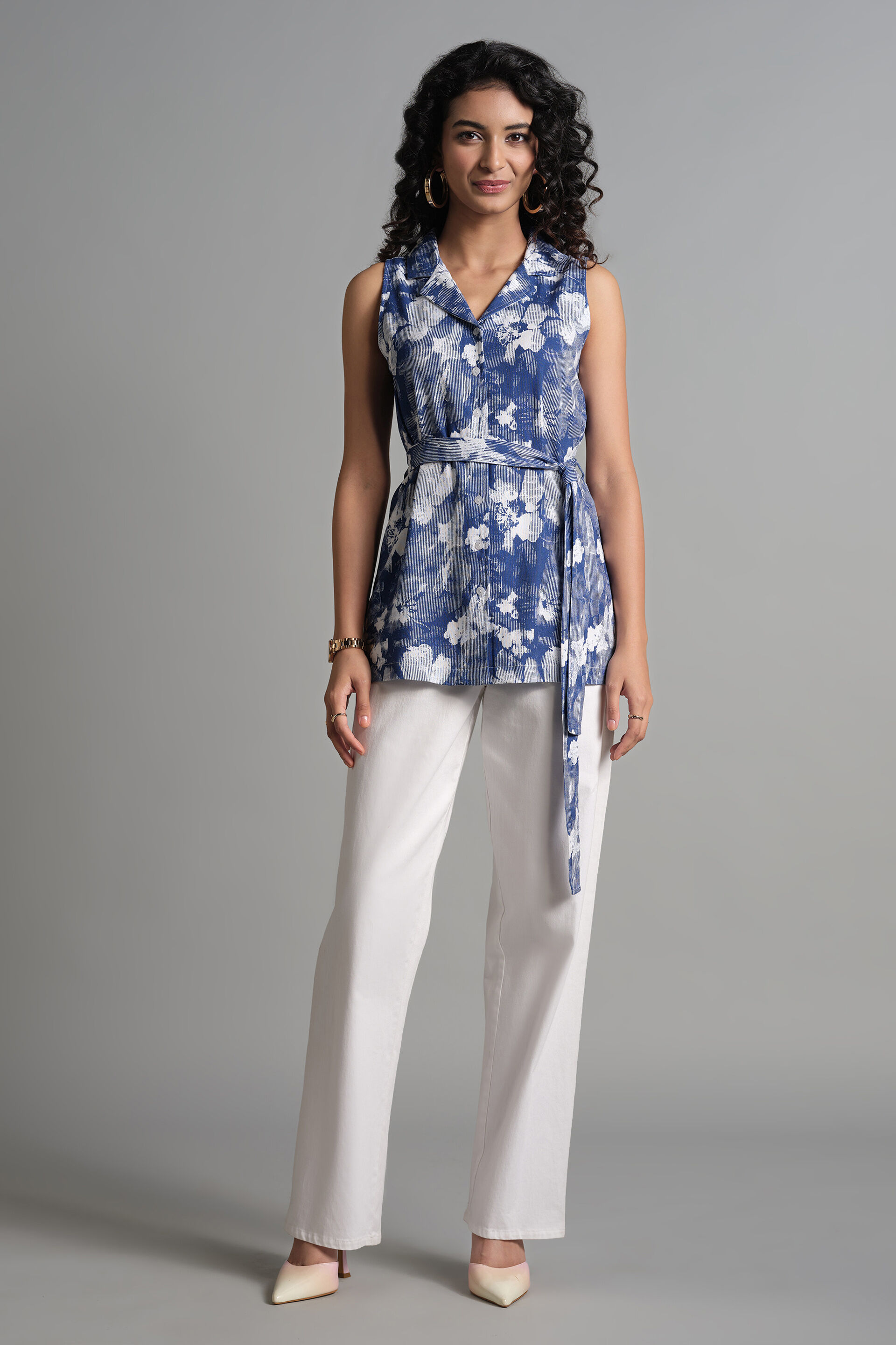 Blooms In Blues Top, Blue, image 2